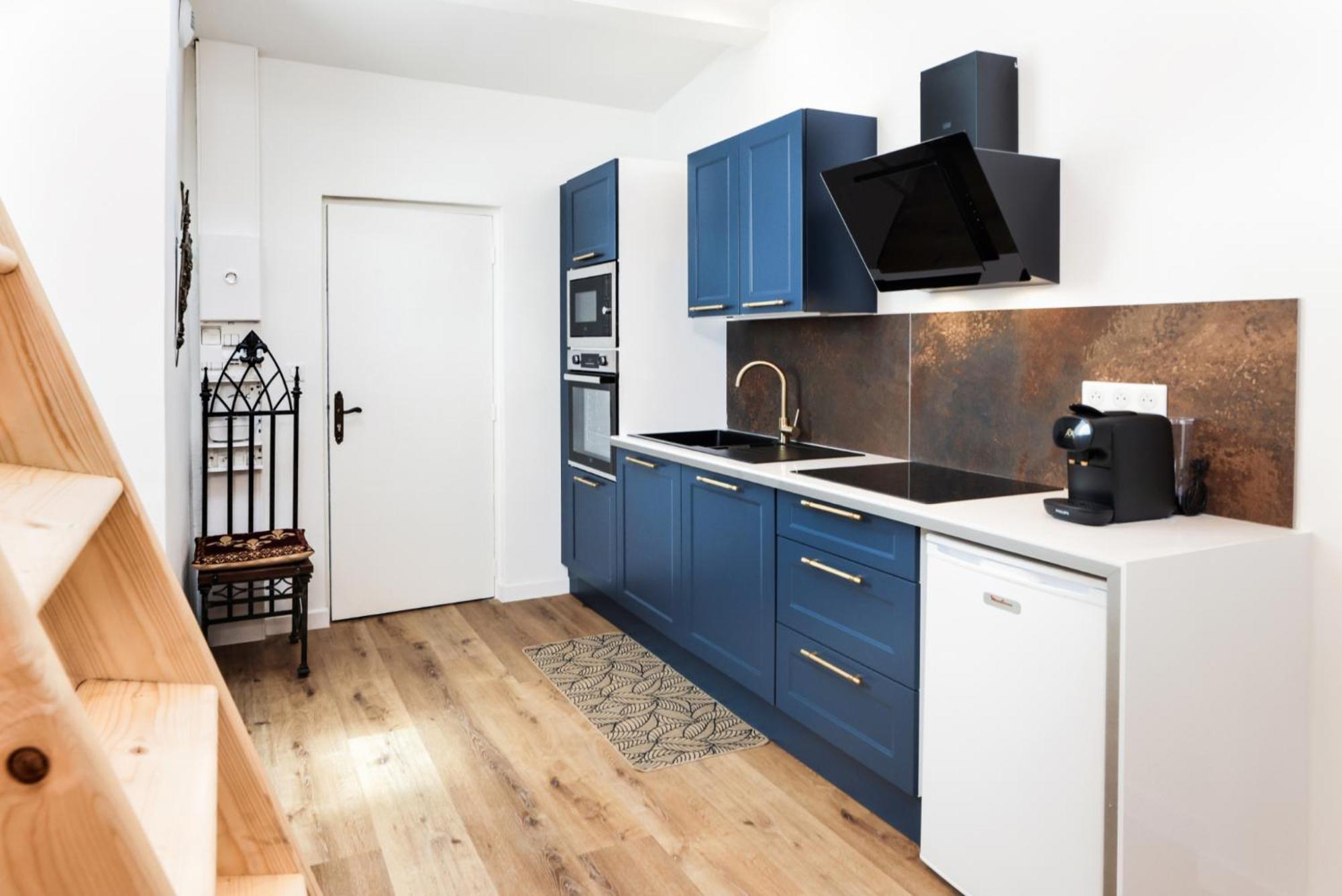 Le Palais D'Alienor - Parking Gratuit Apartment Carcassonne Ngoại thất bức ảnh